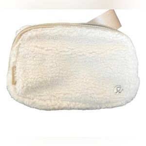 lululemon athletica Cream Sherpa Belt Bag